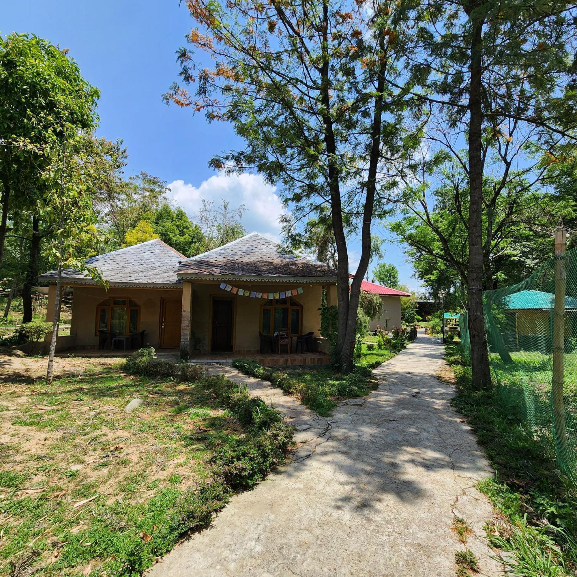 Namlang Resort Bir  Exterior photo